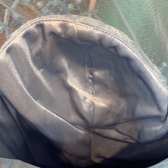 Women’s formal dress, powder blue with sequins - Picture 9 of 9